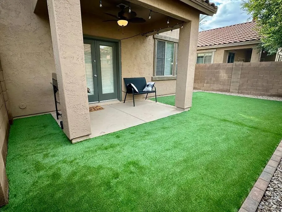 Gilbert Home-4 Bed 3 Bath- Pets Welcome